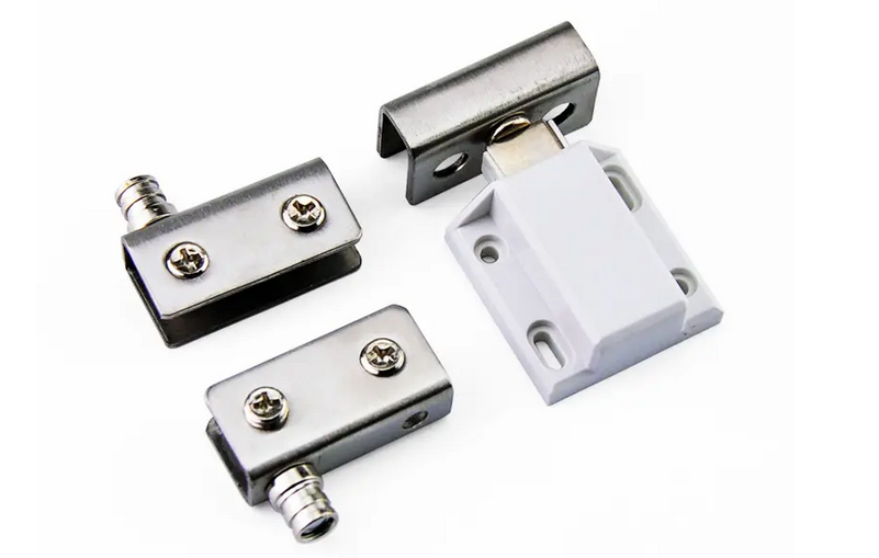 合頁自動化組裝設(shè)備的特點、用途和優(yōu)勢