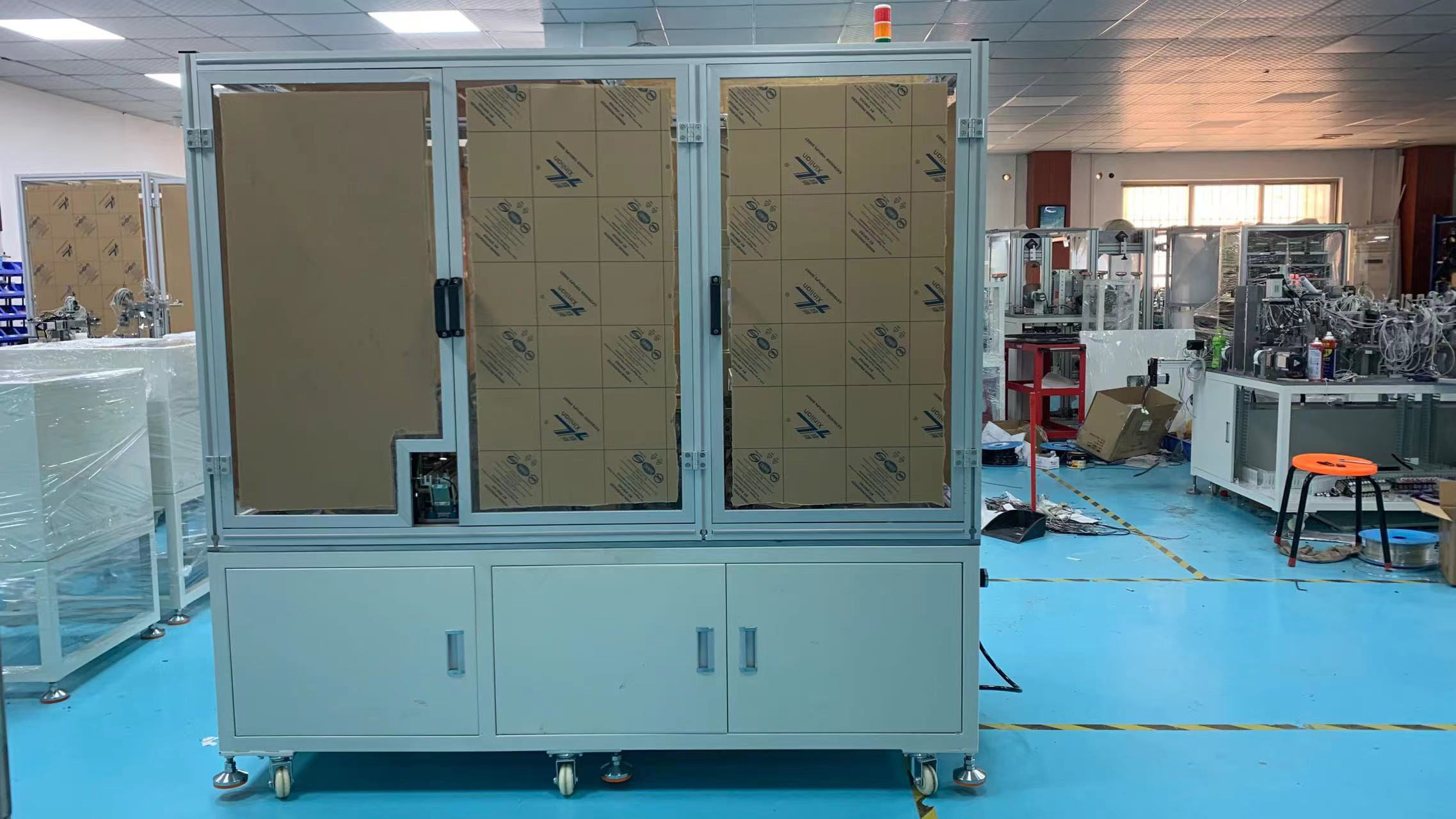 連接器裝配自動化