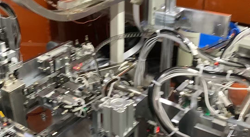 淺談五金車間常見的自動化設(shè)備及其應用